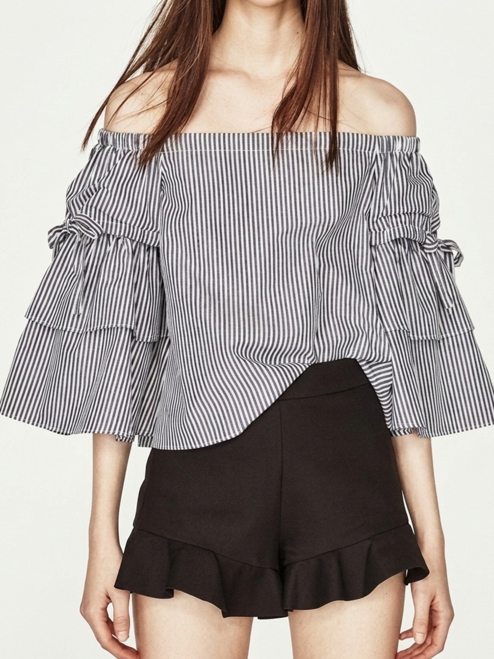 Zara| Black Ruffle Hem High Waisted Lightweight Dressy Shorts Sz S